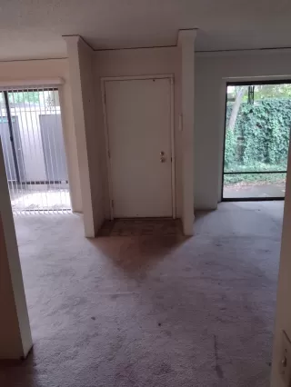 Photo #4: 223058040 Listing