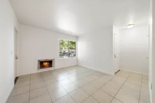 Photo #4: 223058286 Listing