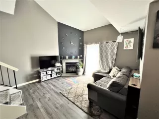 Photo #5: 223059163 Listing