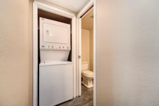 Photo #2: 223059170 Listing