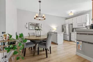 Photo #6: 223059394 Listing