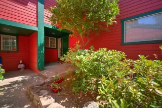 Photo #3: 223059454 Listing