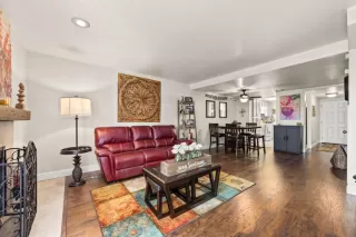 Photo #3: 223059550 Listing 