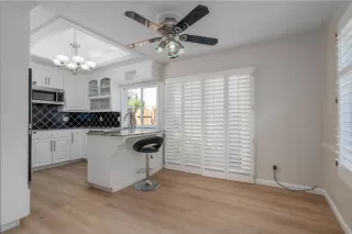 Photo #3: 223059753 Listing 