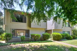 Photo #1: 223060314 Listing