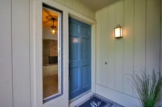 Photo #3: 223060314 Listing