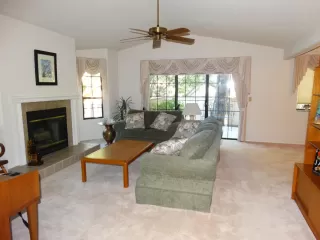 Photo #2: 223060561 Listing