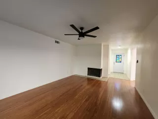 Photo #2: 223060856 Listing