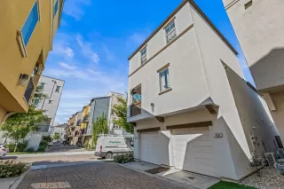 Photo #2: 223060889 Listing 