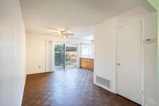 Photo #3: 223060907 Listing