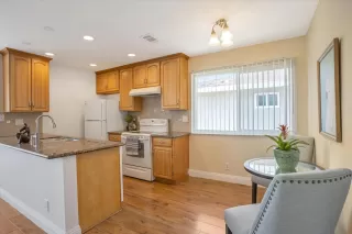 Photo #4: 223060944 Listing 