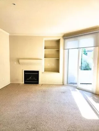 Photo #2: 223061407 Listing