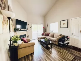 Photo #2: 223062021 Listing