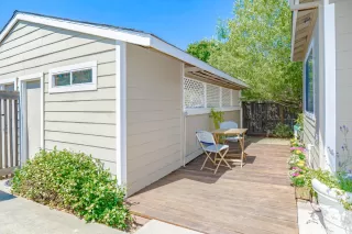 Photo #1: 223062605 Listing 