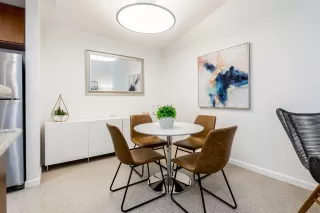 Photo #5: 223062605 Listing 