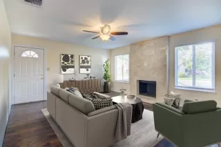 Photo #2: 223062818 Listing