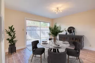 Photo #3: 223062818 Listing