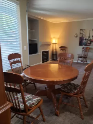 Photo #3: 223063343 Listing