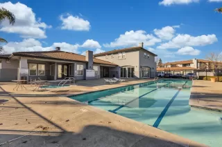 Photo #6: 223063343 Listing