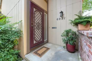 Photo #3: 223063354 Listing