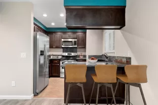 Photo #5: 223064077 Listing