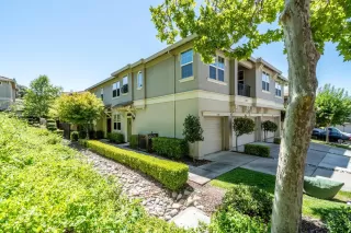 Photo #4: 223064155 Listing