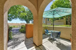 Photo #2: 223064162 Listing 