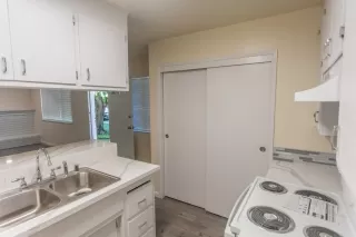 Photo #4: 223064272 Listing