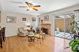 Photo #2: 223064667 Listing 