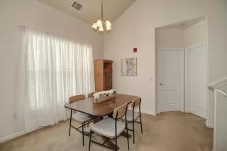 Photo #4: 223064796 Listing 