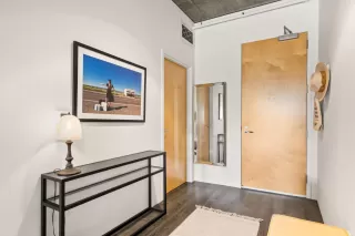 Photo #2: 223064829 Listing