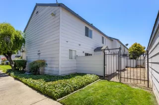 Photo #2: 223064957 Listing