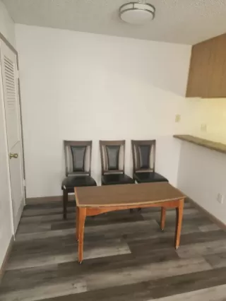Photo #5: 223065403 Listing
