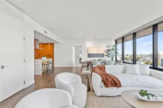 Photo #3: 223065455 Listing 