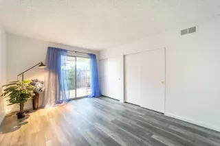 Photo #6: 223065745 Listing