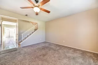 Photo #5: 223066143 Listing