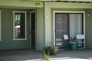 Photo #2: 223066431 Listing 