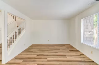 Photo #4: 223066958 Listing 