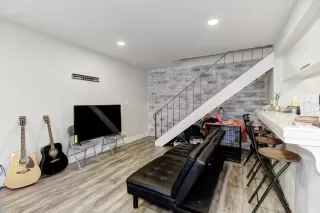 Photo #4: 223067474 Listing 