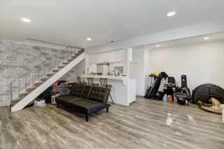 Photo #5: 223067474 Listing 