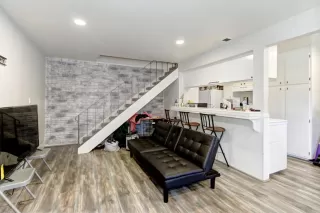 Photo #6: 223067474 Listing 