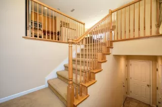 Photo #2: 223068556 Listing