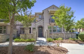 Photo #2: 223069525 Listing 