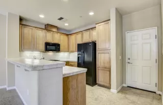 Photo #6: 223069525 Listing 