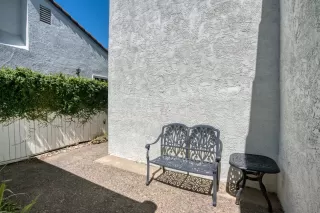 Photo #4: 223069835 Listing