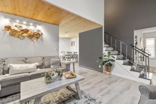 Photo #1: 223071025 Listing 