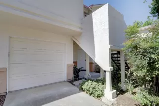 Photo #2: 223071951 Listing 