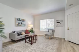 Photo #5: 223071951 Listing 