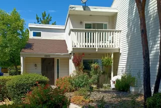 Photo #1: 223072605 Listing 