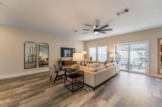 Photo #3: 223072661 Listing
